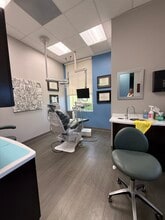 4660 Cardinal Way, Naples, FL for lease Interior Photo- Image 2 of 8