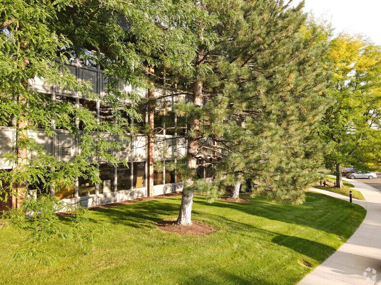 1667 Cole Blvd, Lakewood, CO à louer - Photo du bâtiment - Image 2 de 5