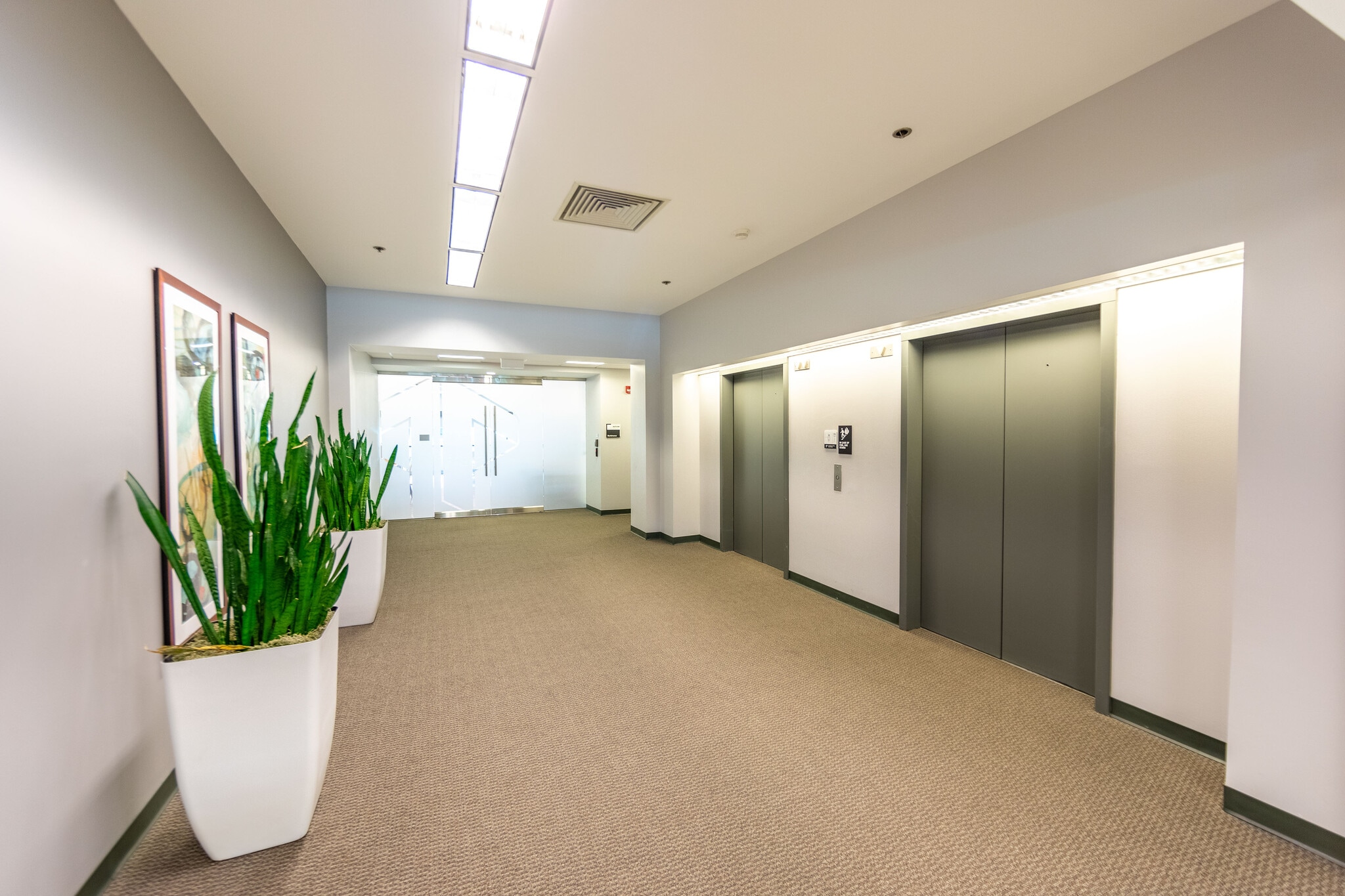 555 E Lancaster Ave, Radnor, PA à louer Photo intérieure- Image 1 de 9