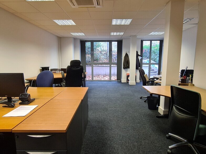 154 Cheltenham Rd, Bristol à vendre - Photo du bâtiment - Image 2 de 4