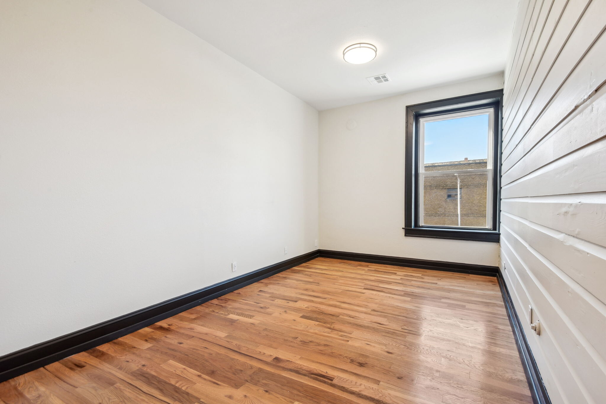 5 N Park St, Sapulpa, OK for lease Interior Photo- Image 1 of 2