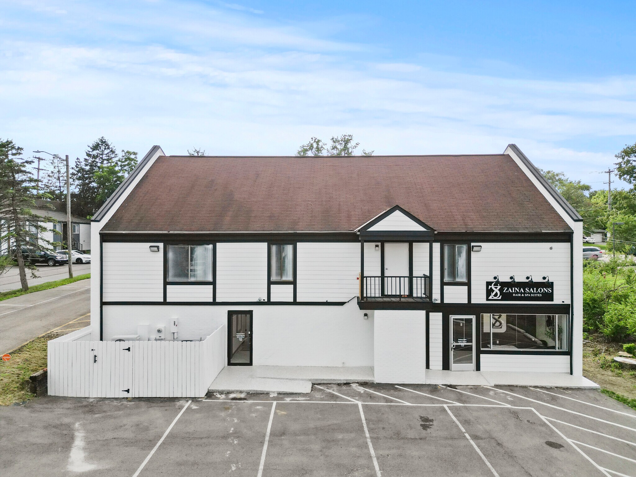 4588 Kenny Rd, Columbus, OH for lease Building Photo- Image 1 of 9