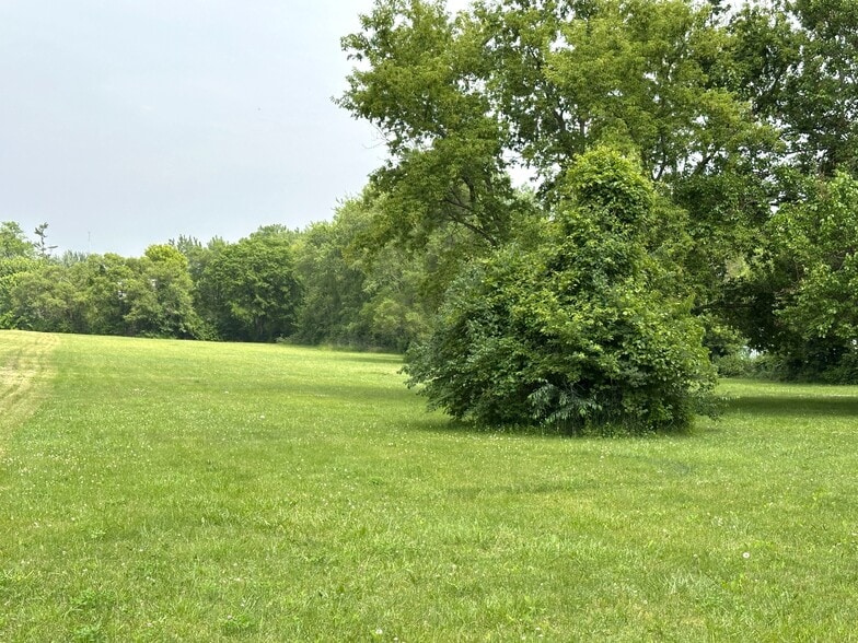 3269 S Alpine Rd, Rockford, IL for sale - Building Photo - Image 3 of 12
