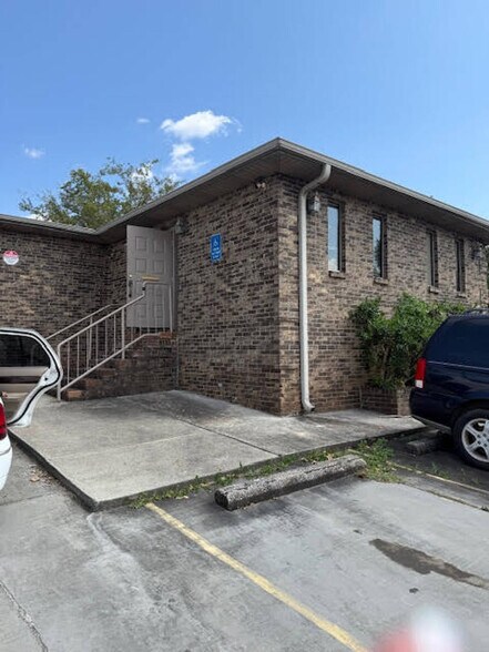 4985 Sparkman Dr NW, Huntsville, AL for sale - Building Photo - Image 2 of 3