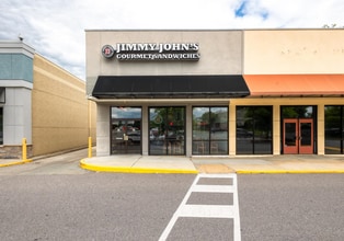 11500 Midlothian Tpke, Richmond, VA à louer Photo du bâtiment- Image 2 de 32