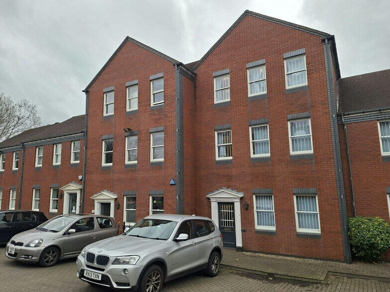 Vine Ln, Halesowen à louer - Photo du bâtiment - Image 3 de 32
