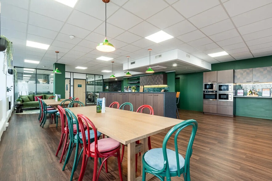 1 Rue Royale, Saint-Cloud à louer - Photo intérieure - Image 3 de 5