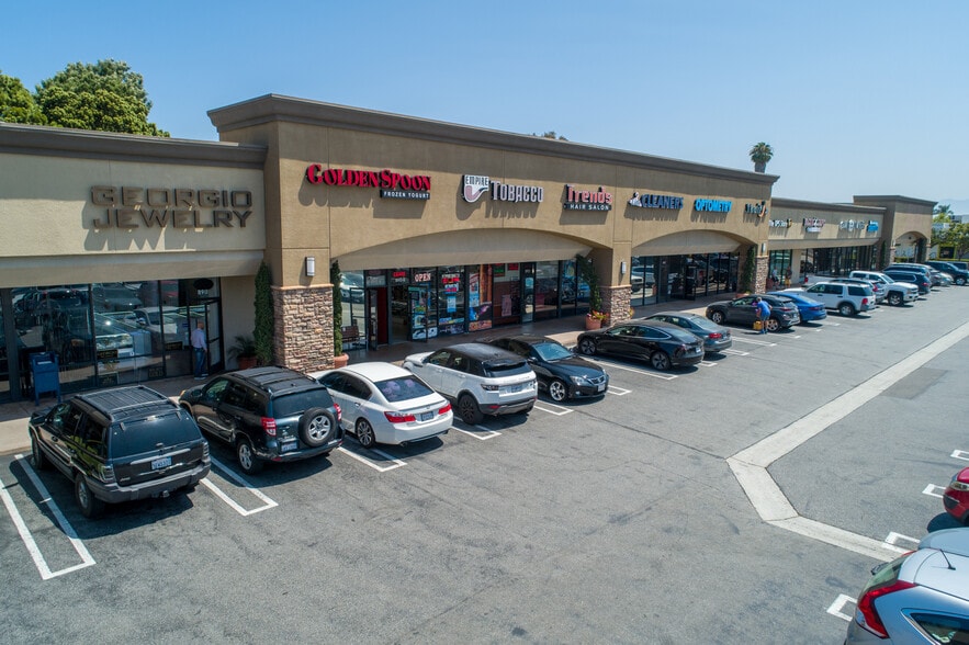 8871-8965 Atlanta Ave, Huntington Beach, CA for lease - Building Photo - Image 2 of 3