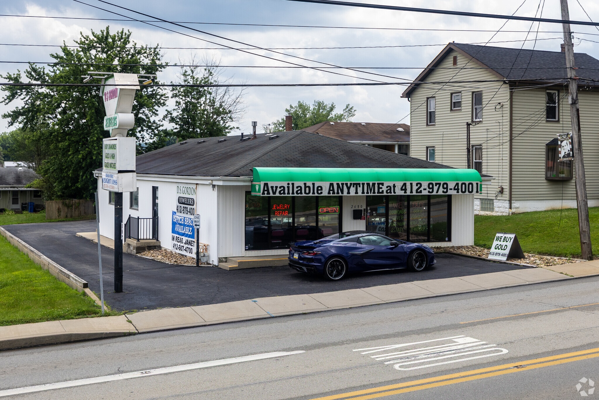 2680 Leechburg Rd, New Kensington, PA for lease Primary Photo- Image 1 of 5