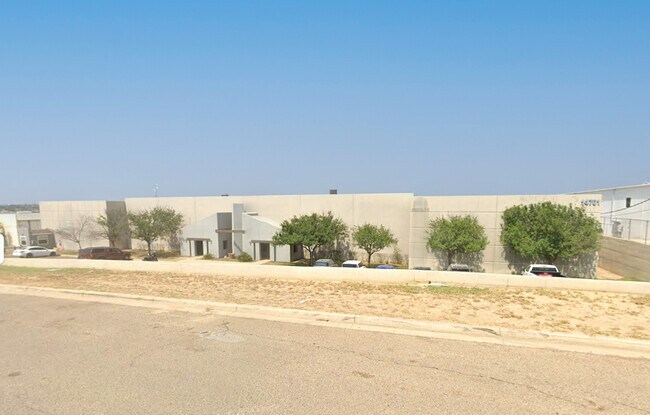 More details for 14701 Atlanta Dr, Laredo, TX - Industrial for Lease