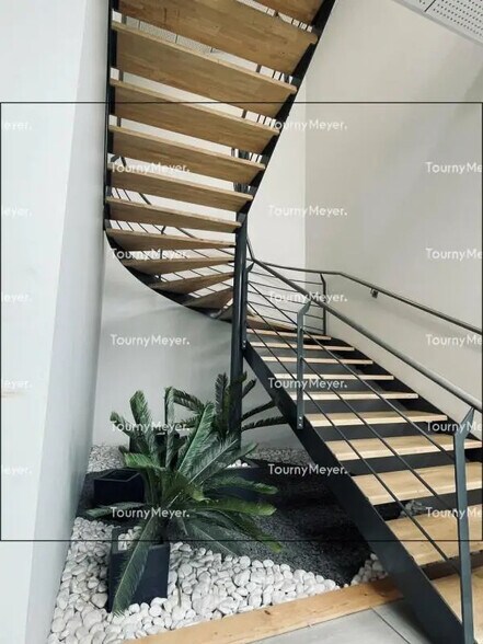 Office in Montpellier for lease - Interior Photo - Image 3 of 4