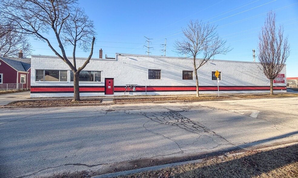 4602 N 20th St, Milwaukee, WI à vendre - Photo du bâtiment - Image 2 de 9