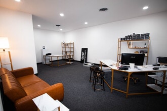 611 W Fremont St, Stockton, CA for lease Interior Photo- Image 2 of 6