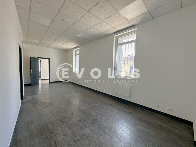 109 Quai Du Président Wilson, Bègles for lease - Interior Photo - Image 1 of 5
