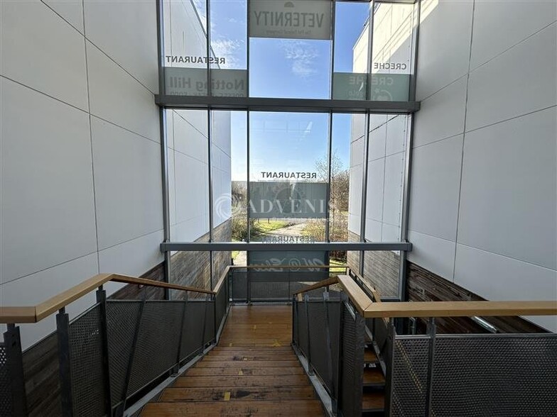 Office in VILLENEUVE-D'ASCQ for lease - Interior Photo - Image 3 of 7