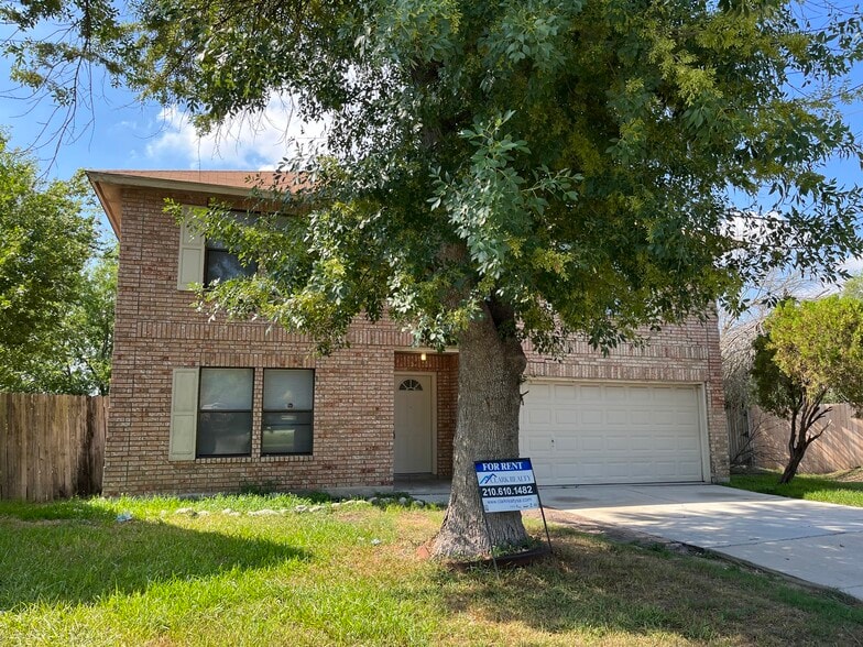 KC Rentals portfolio of 5 properties for sale on LoopNet.ca - Building Photo - Image 3 of 11