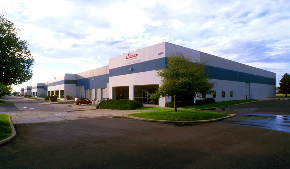 14501 E 35th Pl, Aurora, CO à louer - Autre - Image 2 de 8