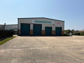 Marsh Ln, Boston for lease Building Photo- Image 1 of 5