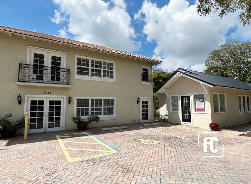306 SE Detroit Ave, Stuart, FL à louer - Photo du bâtiment - Image 2 de 7
