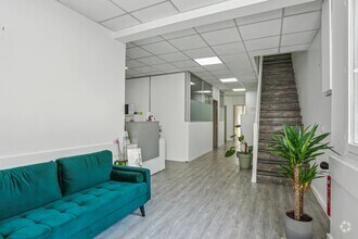 35 Rue Des Chantiers, Versailles à louer Photo intérieure- Image 2 de 3