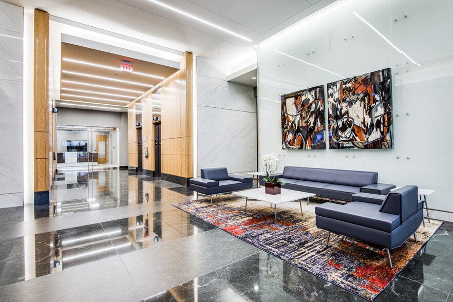 6160 Warren Pky, Frisco, TX à louer - Photo du bâtiment - Image 2 de 12