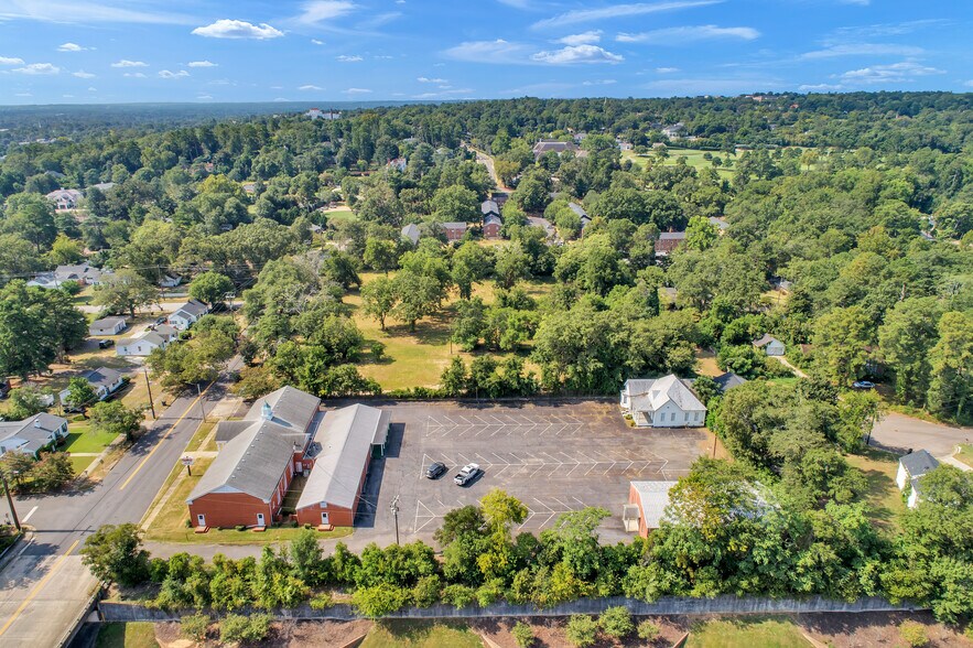 411 Milledge Rd, Augusta, GA à vendre - Photo principale - Image 2 de 18