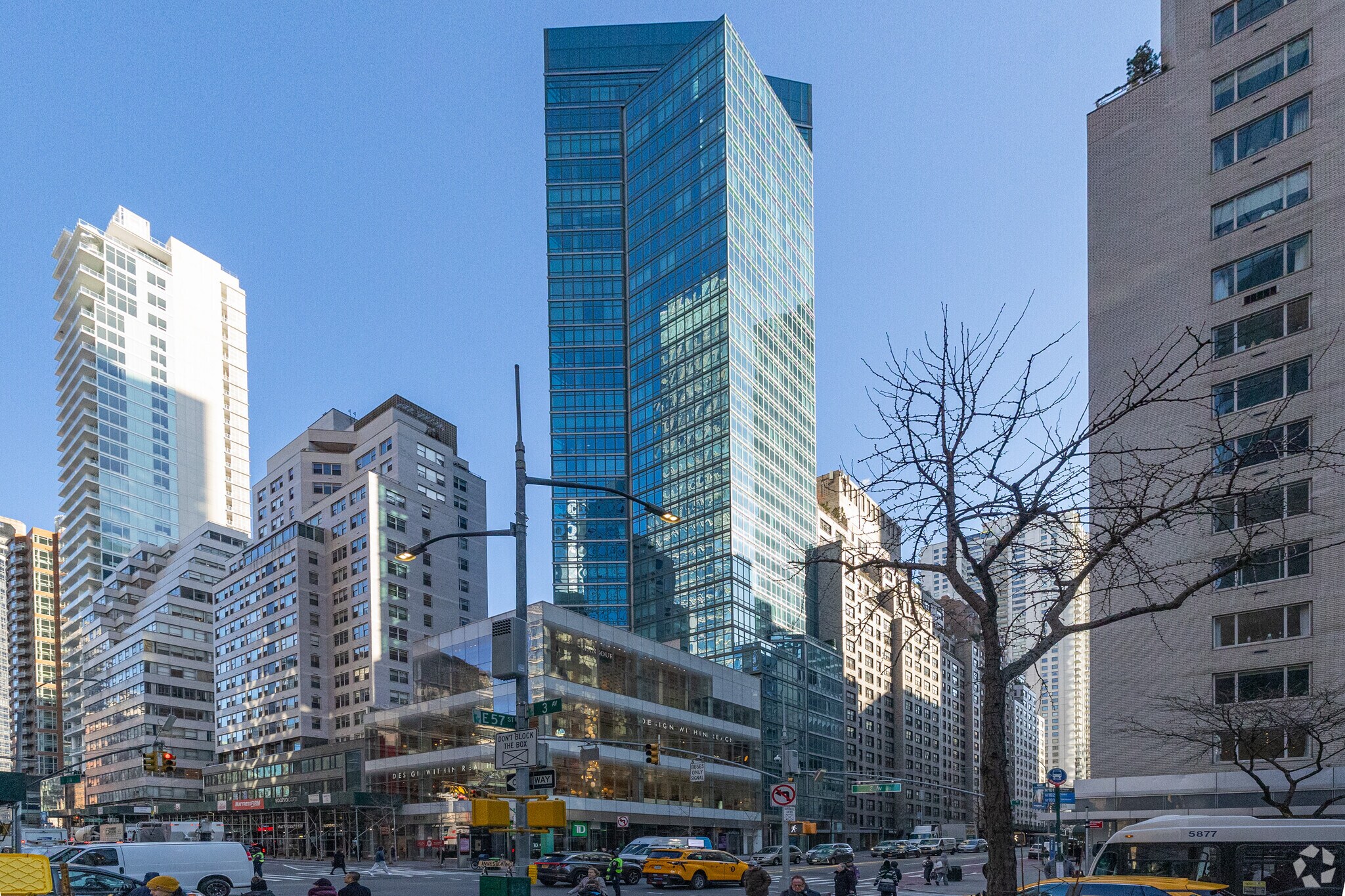 207 E 57th St, New York, NY à vendre Photo principale- Image 1 de 1