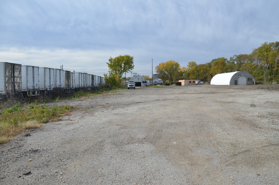 6 Brandon Rd, Rockdale, IL for lease - Building Photo - Image 3 of 8