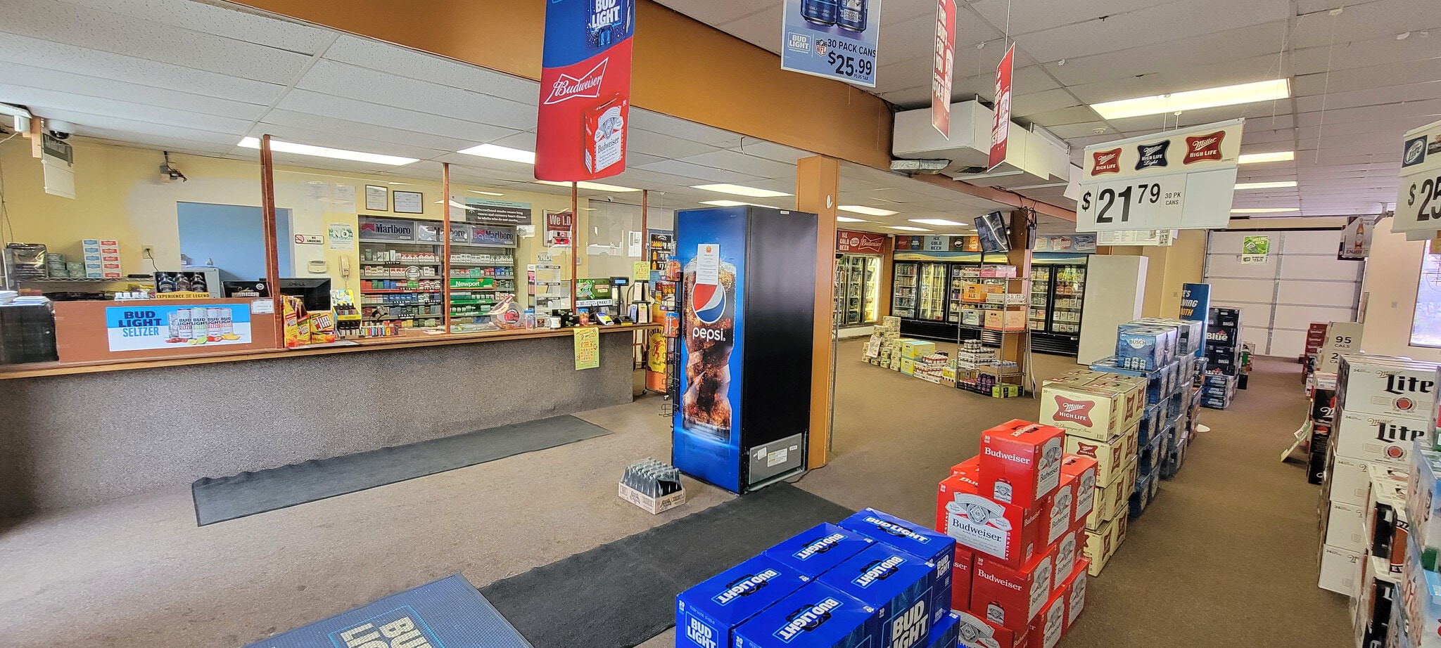 700 E Main St, Plymouth, PA for sale Interior Photo- Image 1 of 3