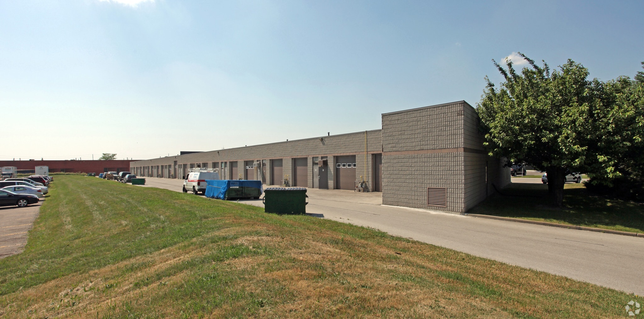 1080 Tristar Dr, Mississauga, ON à vendre Photo principale- Image 1 de 3