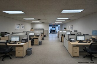 1772 W Sunset Ave, Springdale, AR for lease Interior Photo- Image 1 of 9