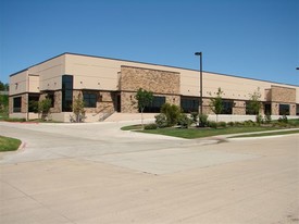 4320 Marsh Ridge Rd, Carrollton TX - Warehouse