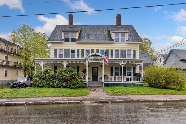 Plus de détails pour 536 Main St, Farmington, NH - Multi-résidentiel à vendre