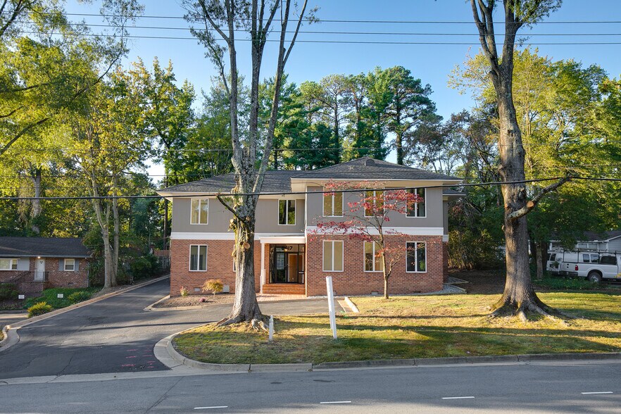 8417 Patterson Ave, Richmond, VA à louer - Photo du bâtiment - Image 2 de 43