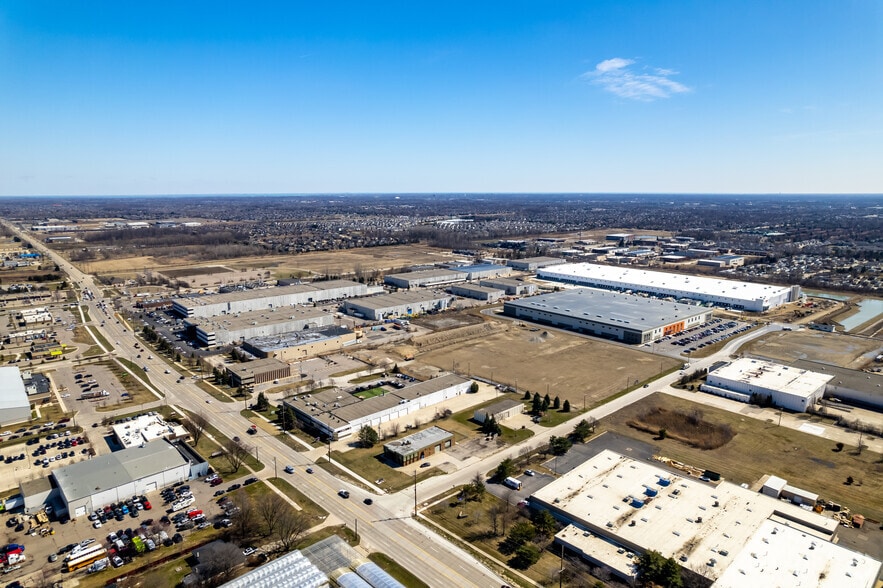 50570 Birch Dr, Shelby Township, MI for lease - Aerial - Image 2 of 18