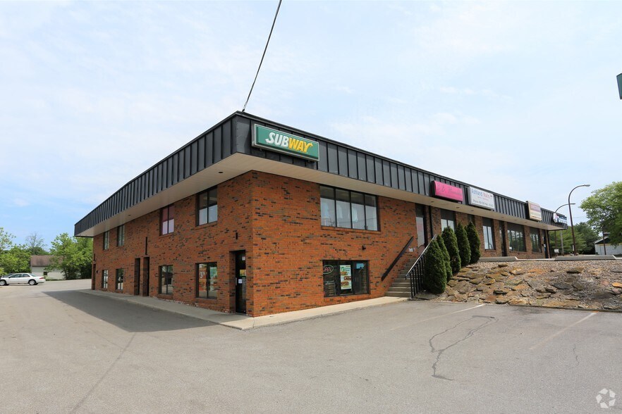 611-627 Claremont Ave, Ashland, OH for lease - Building Photo - Image 1 of 9