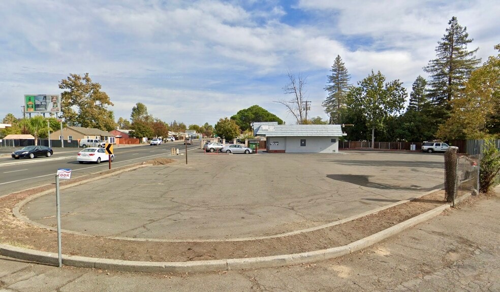 2200 Marconi Ave, Sacramento, CA à vendre - Photo du bâtiment - Image 3 de 4