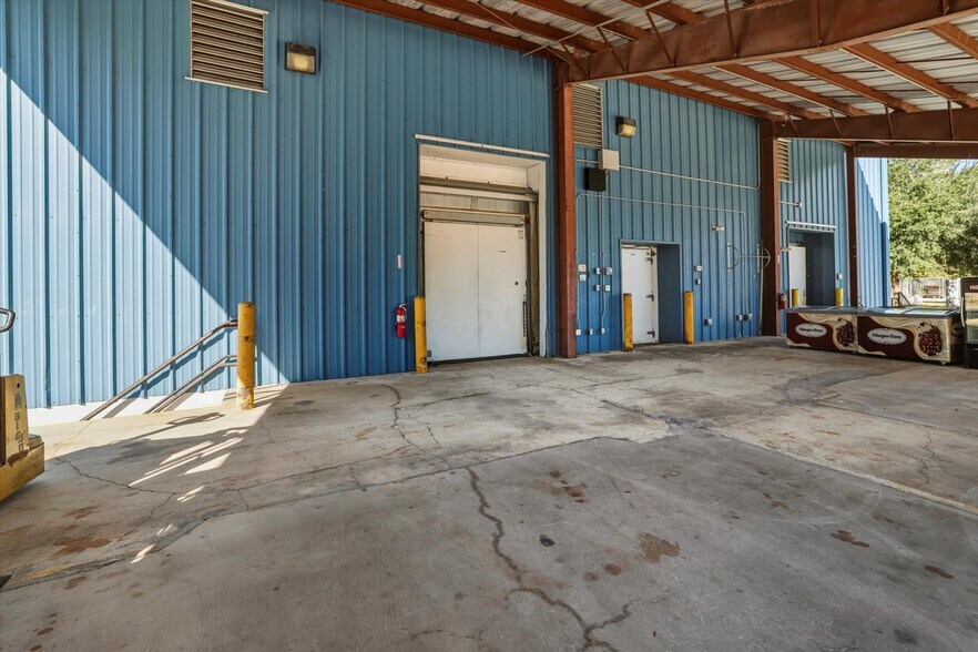 4447 Entrepot Blvd, Tallahassee, FL for sale - Building Photo - Image 3 of 32