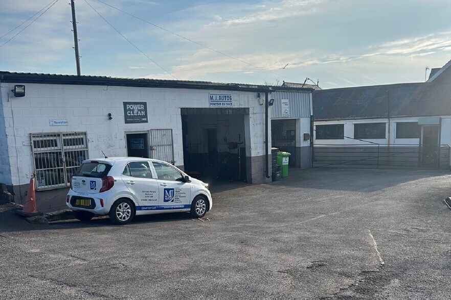 Fairlawn Ter, Pencoed à vendre - Photo du bâtiment - Image 2 de 9