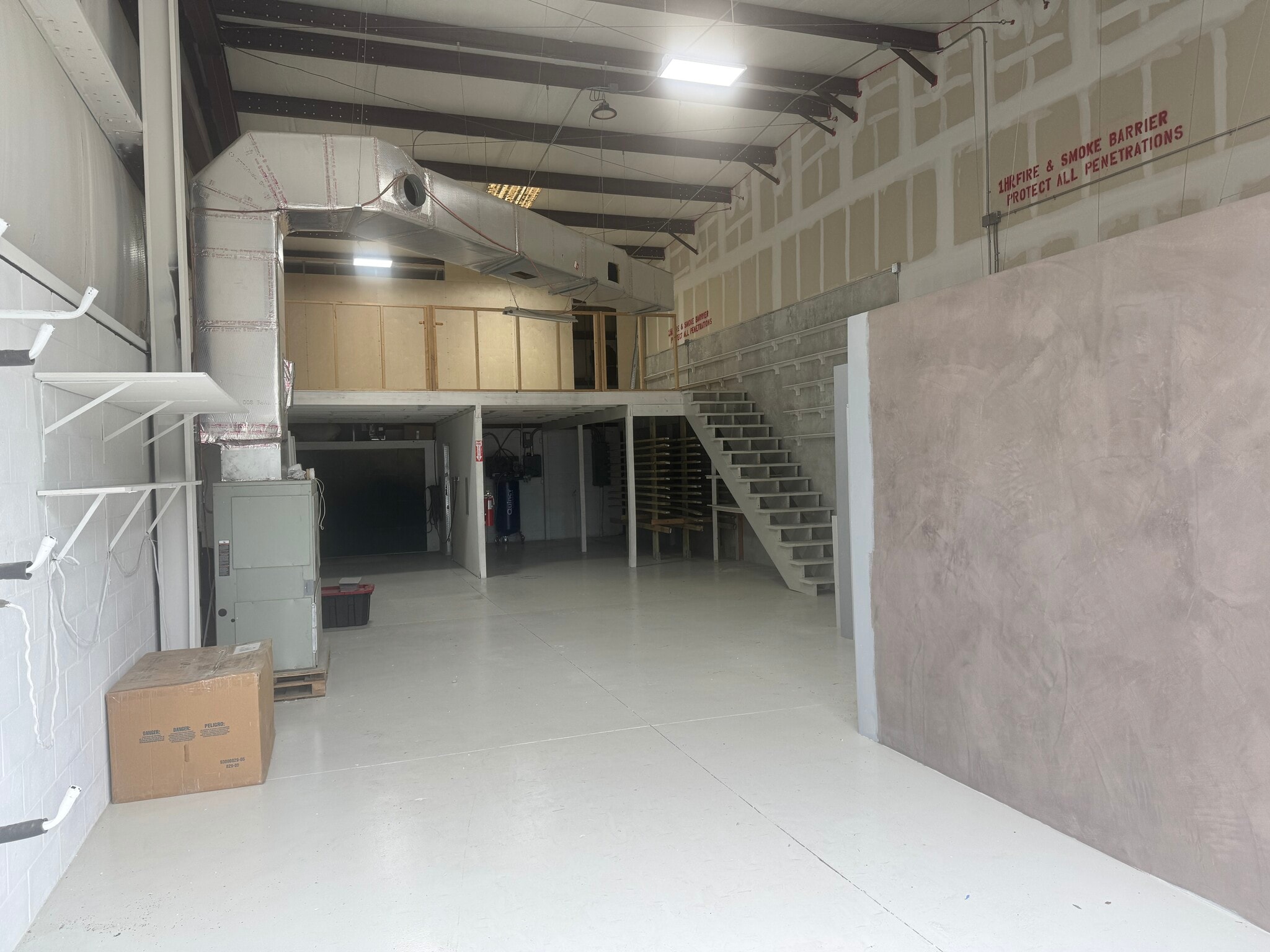 9556 Historic Kings Rd S, Jacksonville, FL à louer Photo intérieure- Image 1 de 4