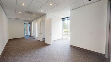 5920 William Cannon Dr, Austin, TX for lease Interior Photo- Image 1 of 4
