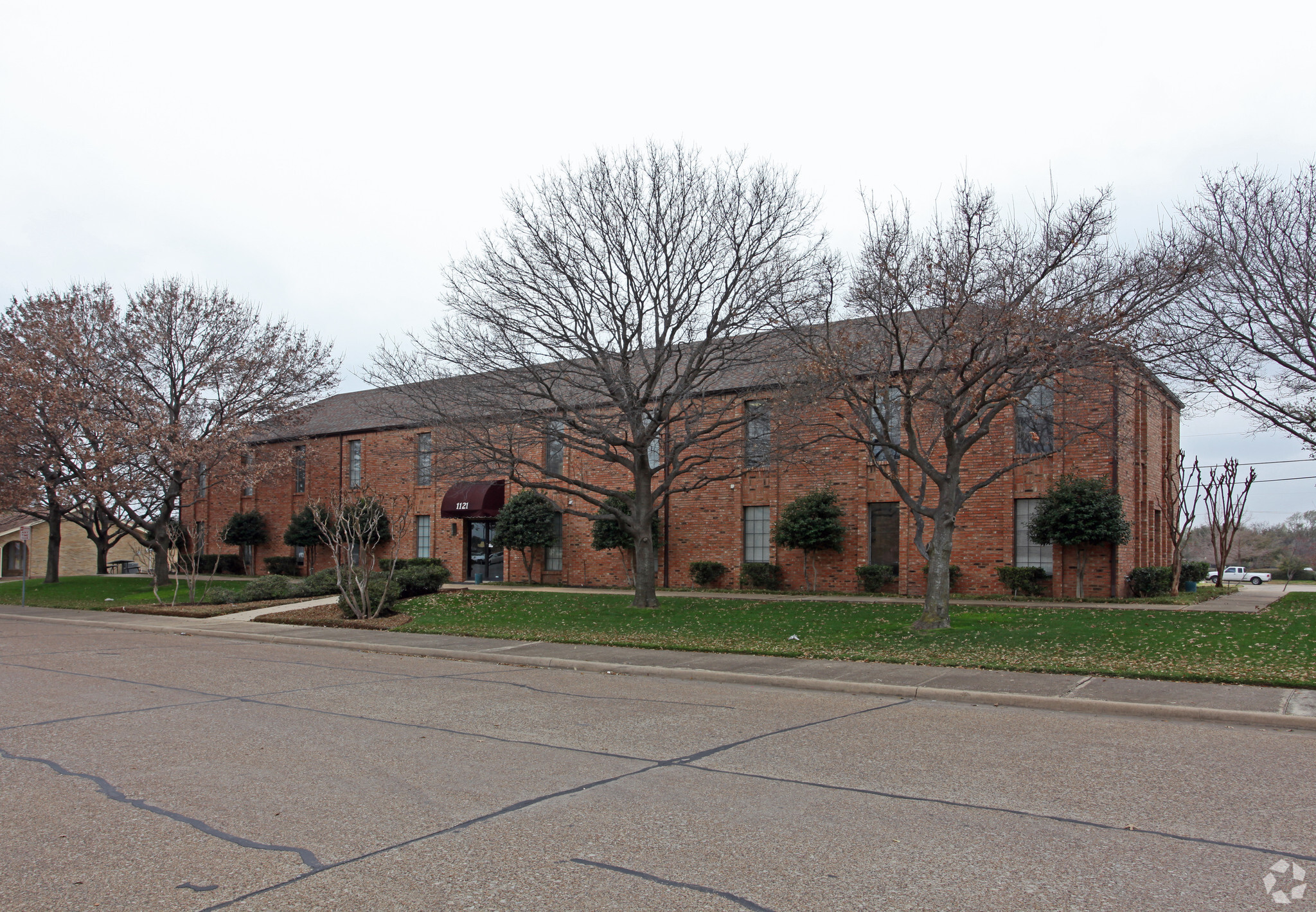 1121 Hampshire Ln, Richardson, TX à louer Photo principale- Image 1 de 11