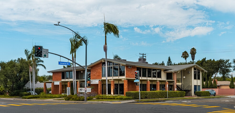 1661 E Chapman Ave, Fullerton, CA for lease - Building Photo - Image 1 of 49