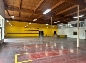 1163 NE 63rd Ave, Portland, OR for sale Interior Photo- Image 1 of 3