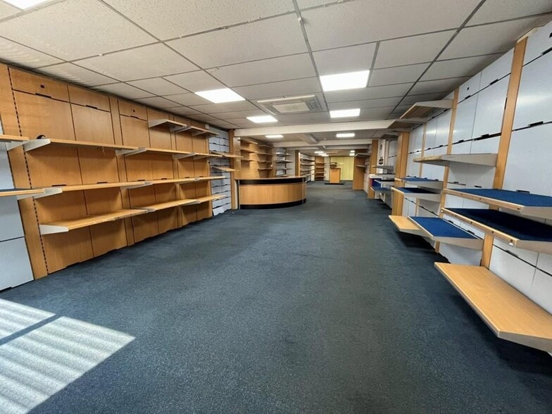 71 Hamilton Rd, Felixstowe for lease - Building Photo - Image 3 of 9