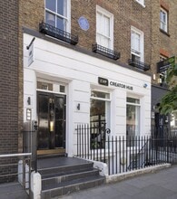 81 Charlotte St, Londres à louer Photo du bâtiment- Image 2 de 6