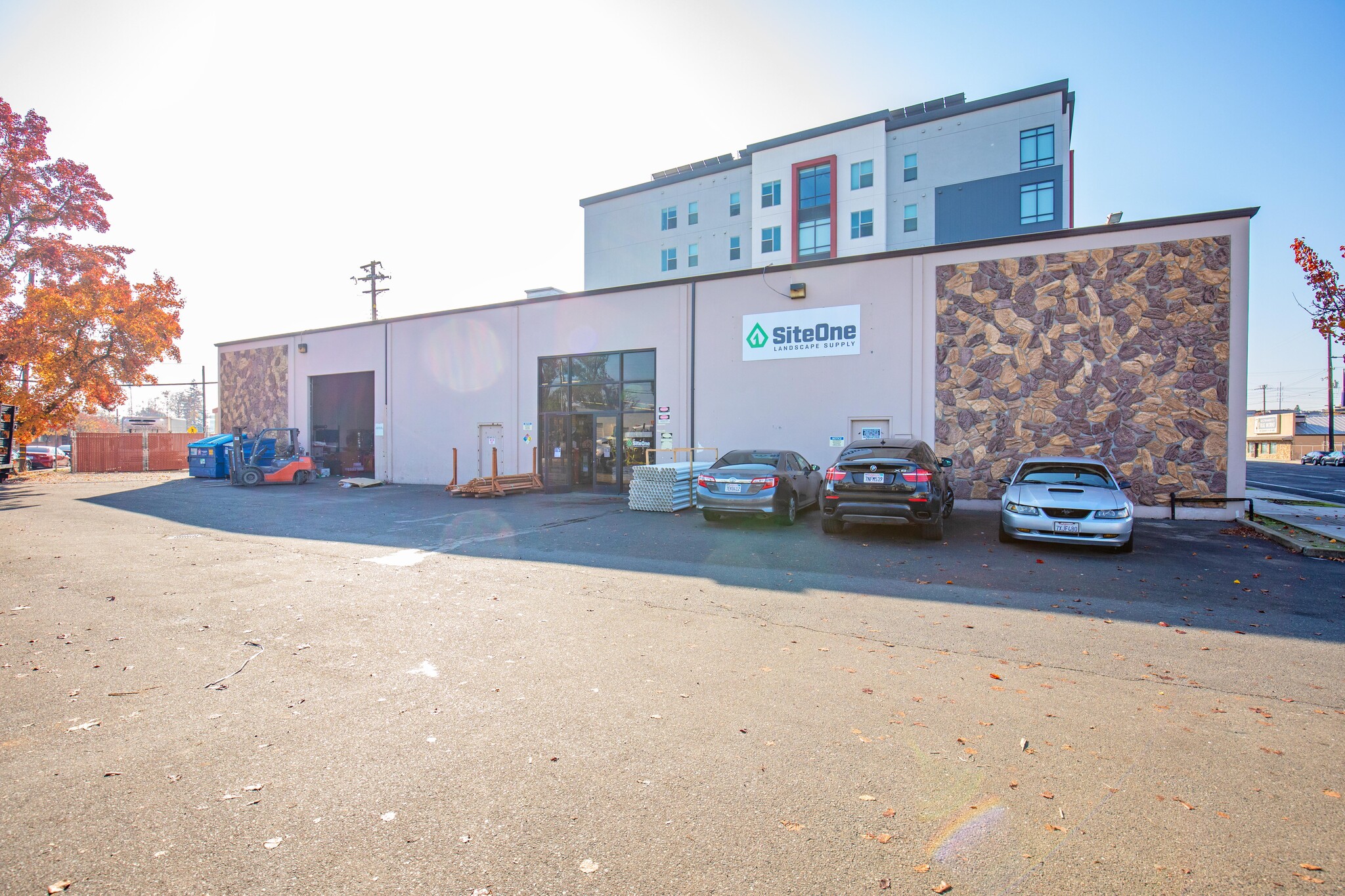 1315 65th St, Sacramento, CA for lease Building Photo- Image 1 of 10