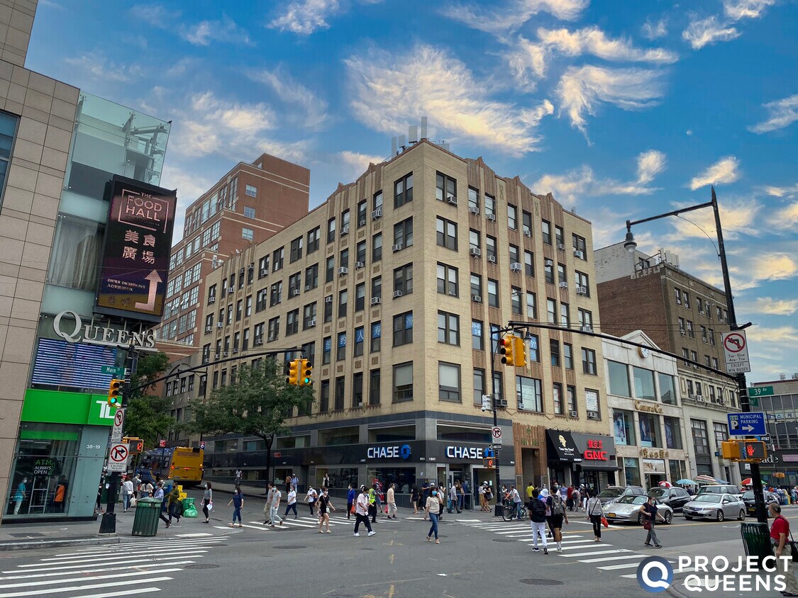 3901 Main St, Flushing, NY à louer Photo du bâtiment- Image 1 de 6