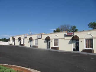 Plus de détails pour 1820 N Columbia St, Milledgeville, GA - Bureau/Commerce de détail à louer