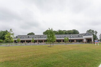 Plus de détails pour 1234 Huntington Tpke, Trumbull, CT - Commerce de détail à louer